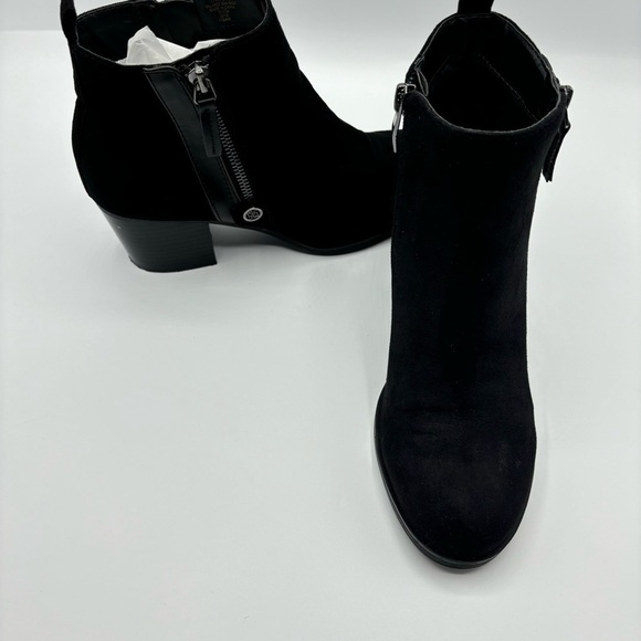 Liz Claiborne Black Flex Zip Up "Salem" Ankle Boots Heeled Size 7 - Picture 4 of 9